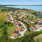 Fy395-brenderup-fyn-strandgardsvej-41 * Bro (Funen)