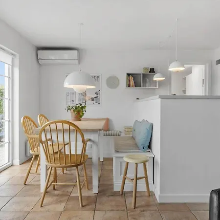 Holiday home Fy395-brenderup-fyn-strandgardsvej-41 *