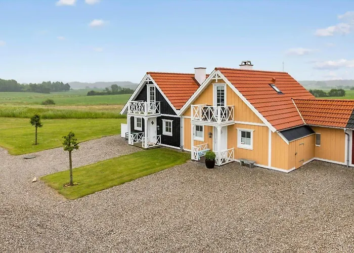 Fy395-brenderup-fyn-strandgardsvej-41 * Bro (Funen)